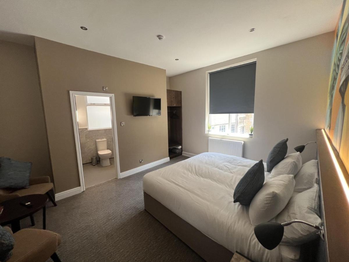 Fenwick Sunrise Hotel Liverpool Bagian luar foto